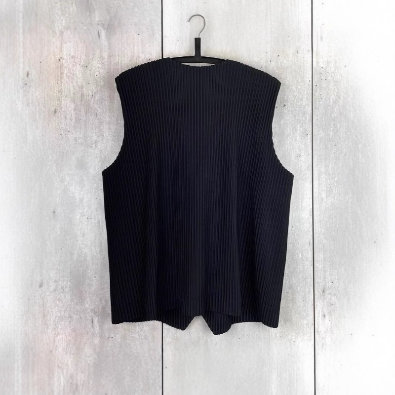 Miyake Pleated Original Unders – Undershirt Crew Neck Bewertung und Preis